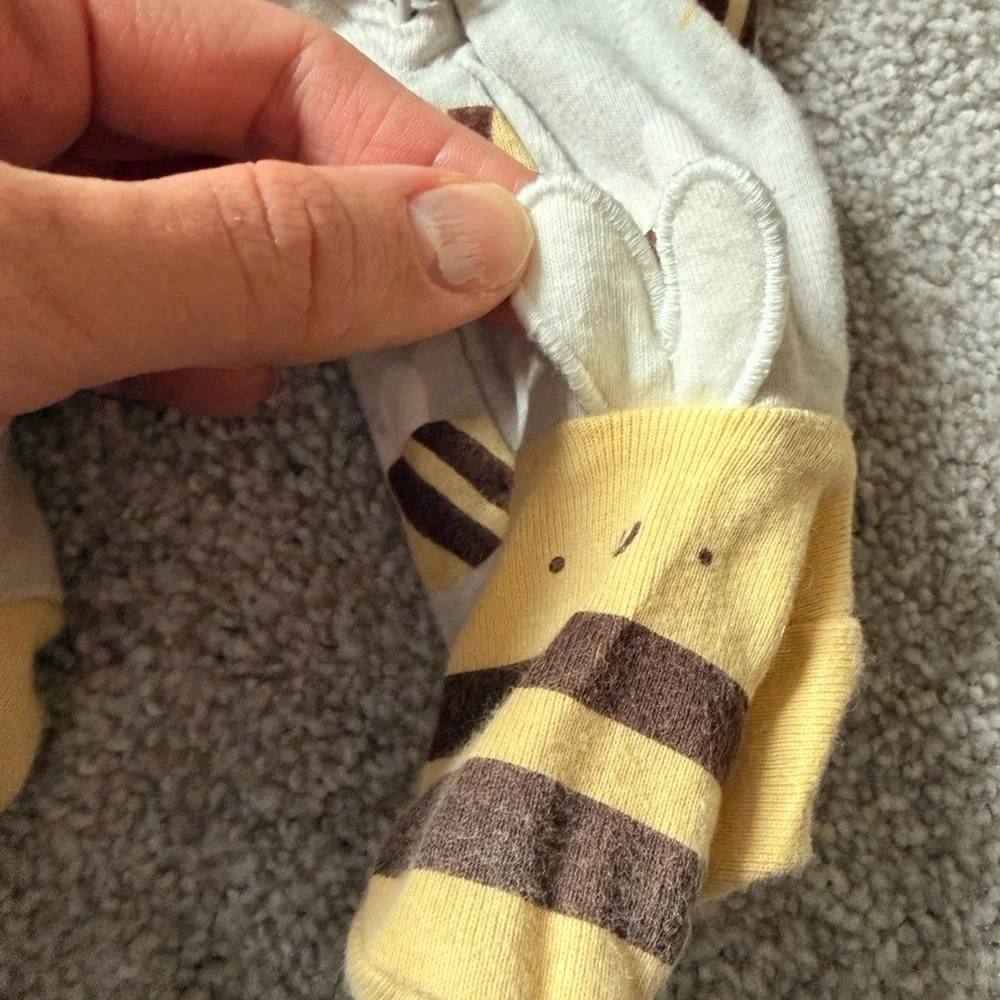 Old Navy Neutral Bee-Print Double Zipper Pajamas Yellow & Brown Bees - Picture 2 of 5